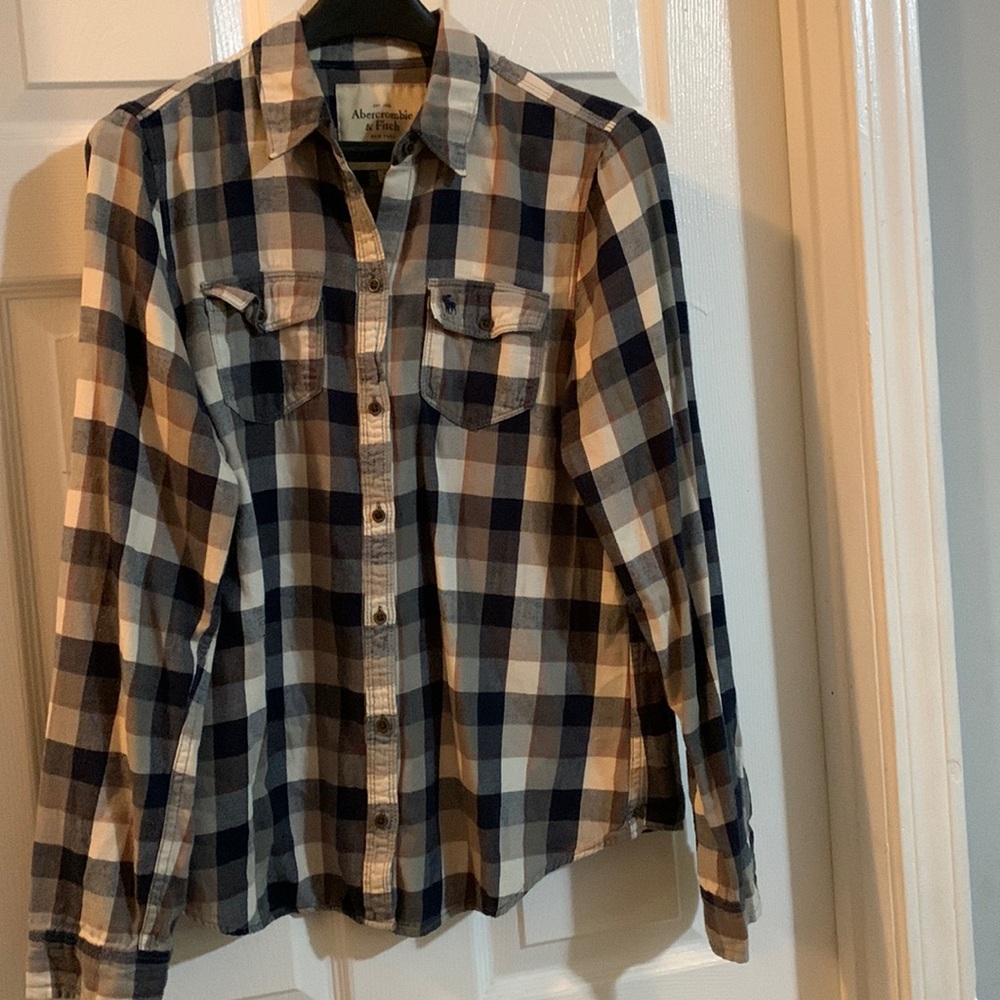 A&F long sleeve plaid shirt